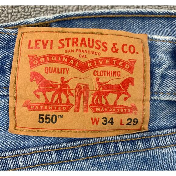 Levi's Men's 34x29 550 Relaxed Fit Blue Light Wash Straights Jeans - Picture 3 of 14